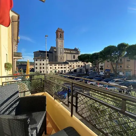 Casa Sandrina Lägenhet Caprino Veronese